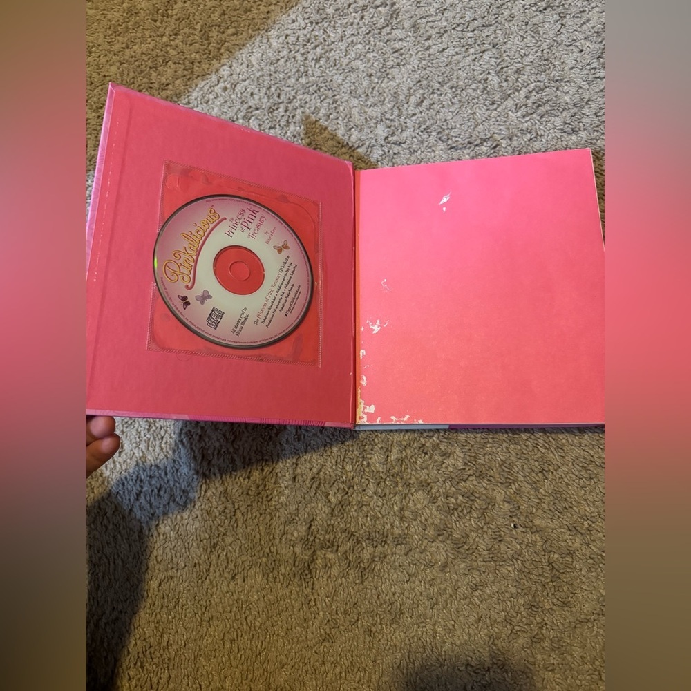 Pinkalicious The Princess of Pink Treasury with CD - Picture 2 of 4